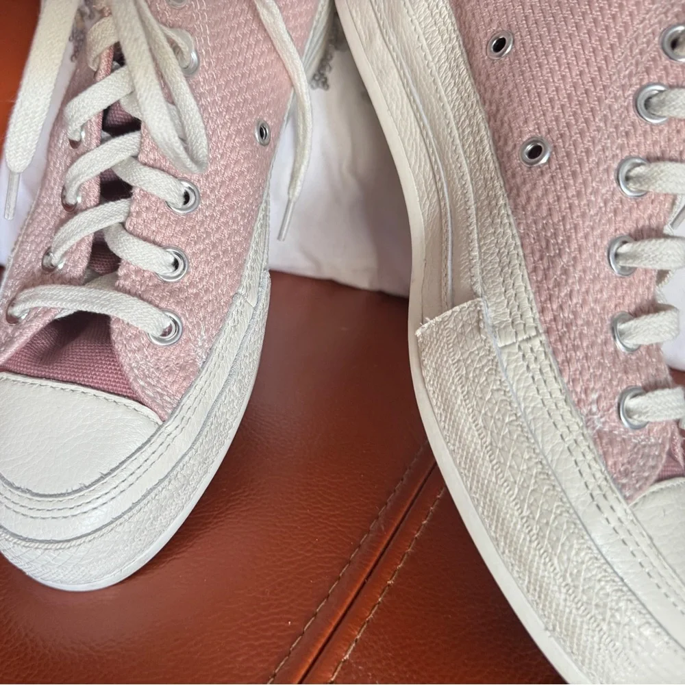 Converse Women's Pink High-Top Sneakers